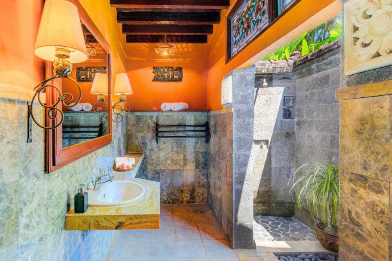 Wisma tamu Tropical Deluxe Infinity Pool Cyn Ubud (Bali)